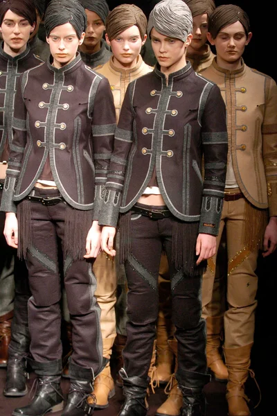 Look 51